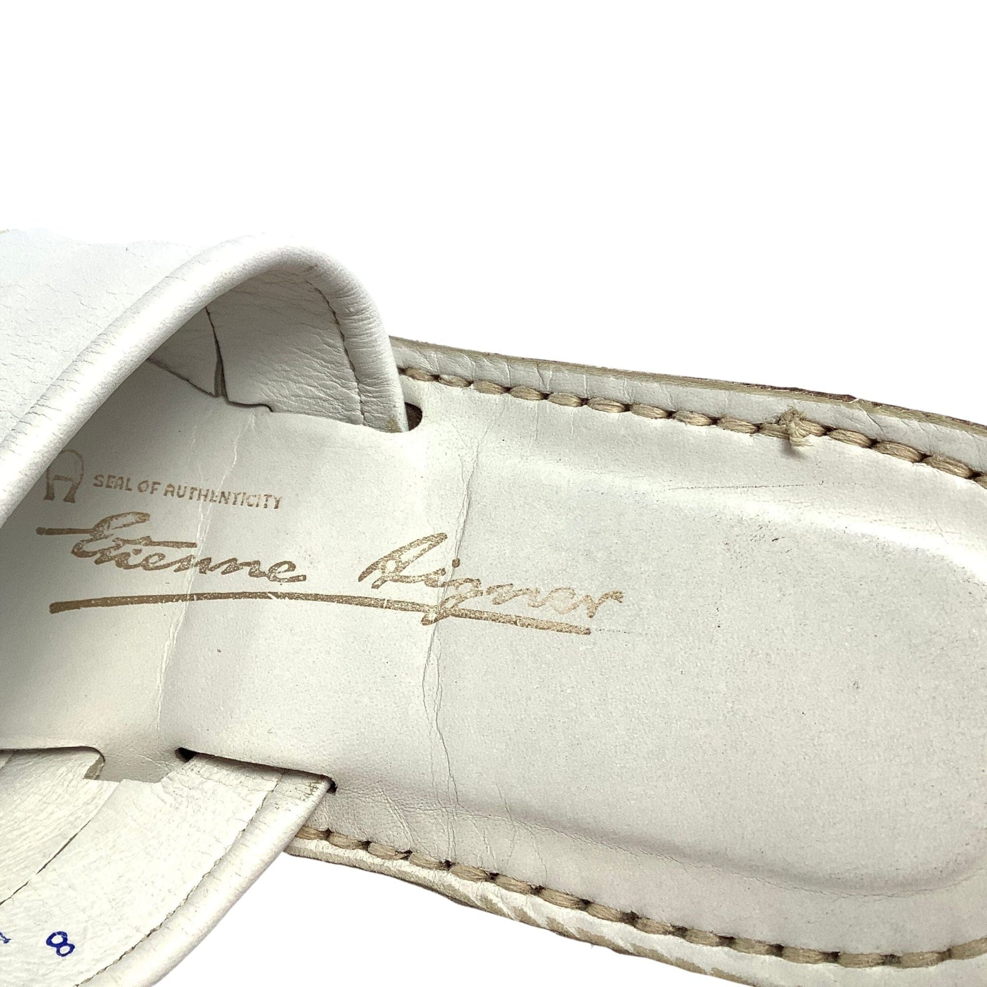 Aigner Toe Ring Sandals