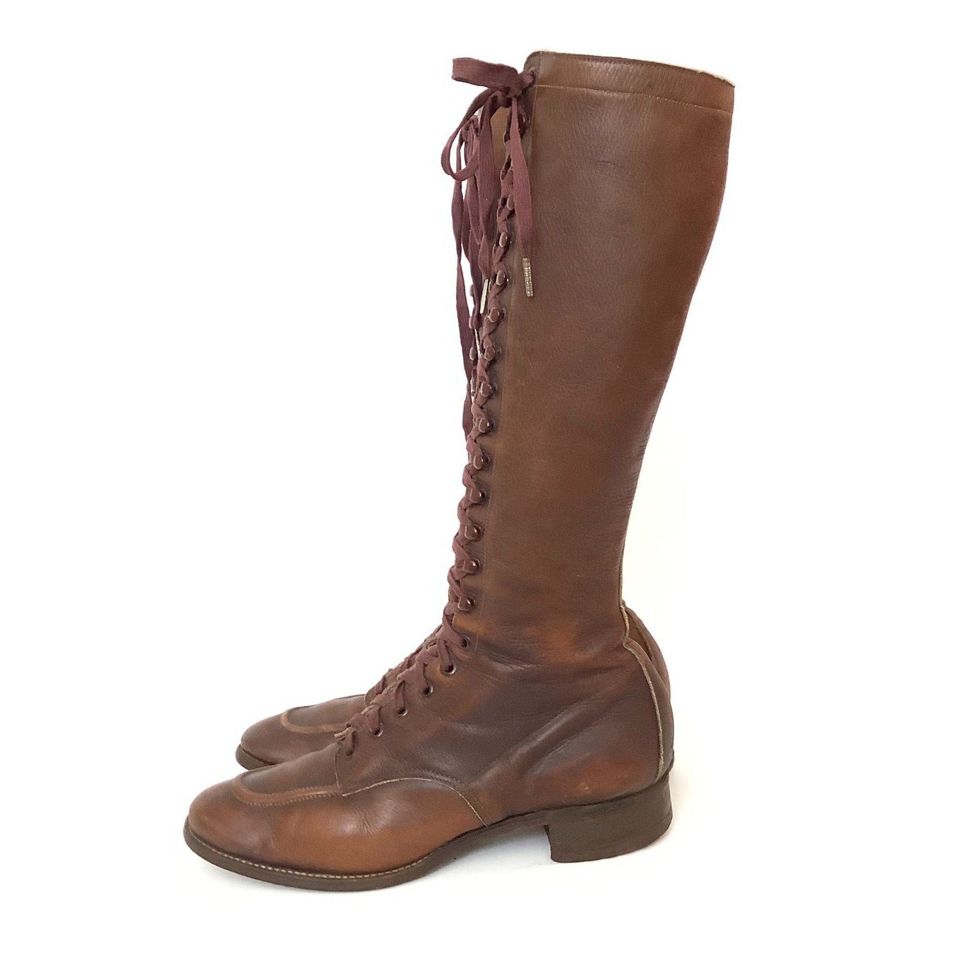 Antique Lace-up Boots