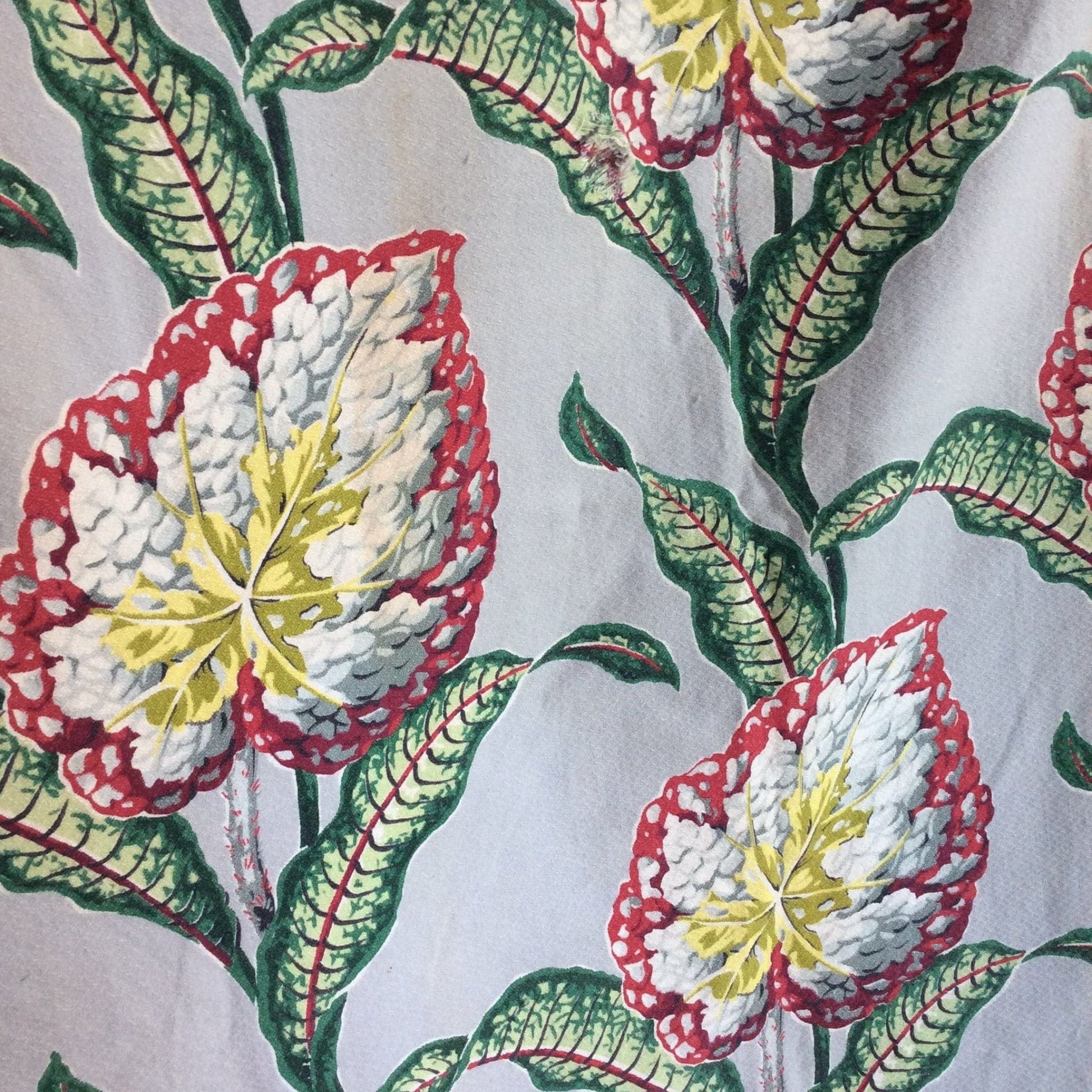 Barkcloth Curtain Cutter