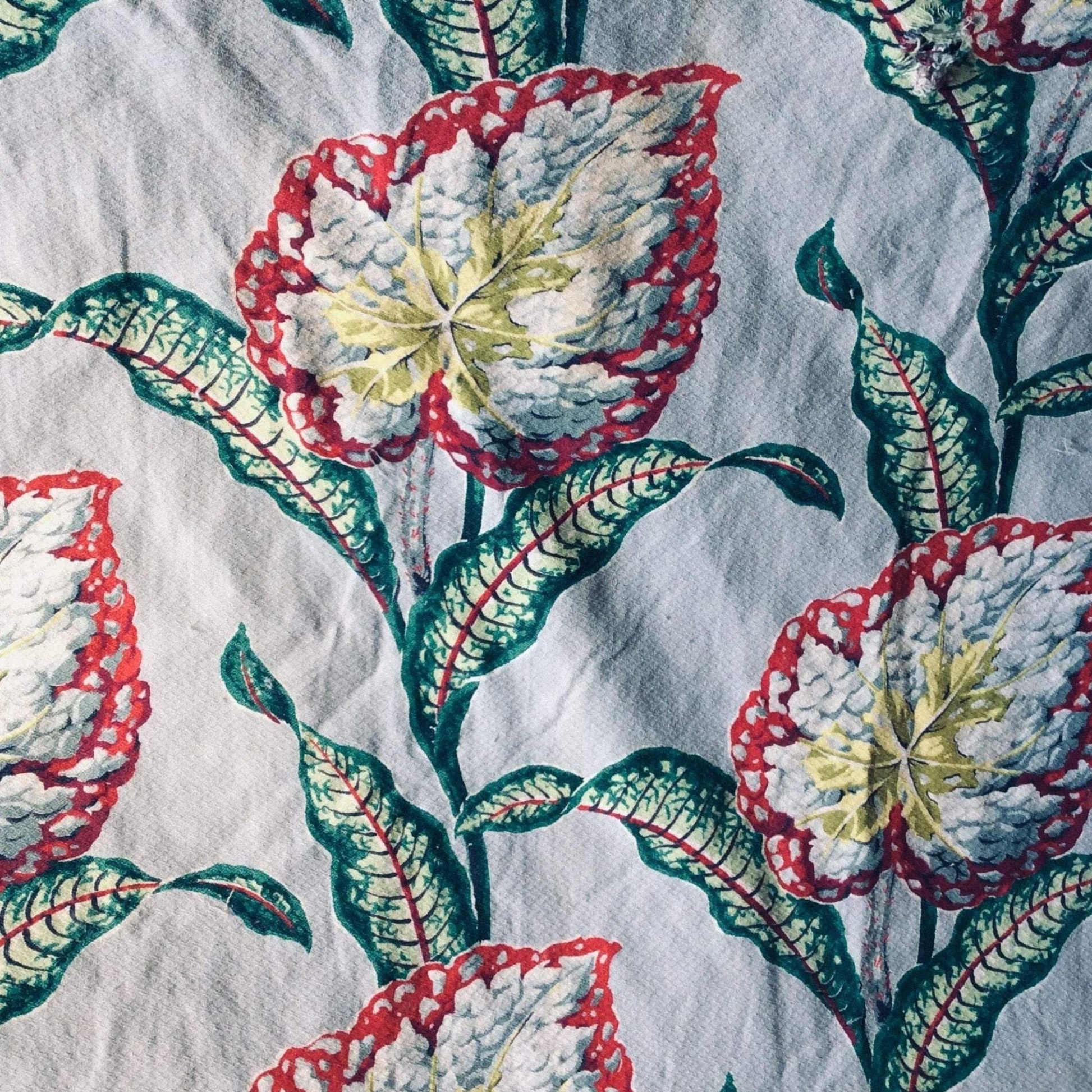 Barkcloth Curtain Cutter