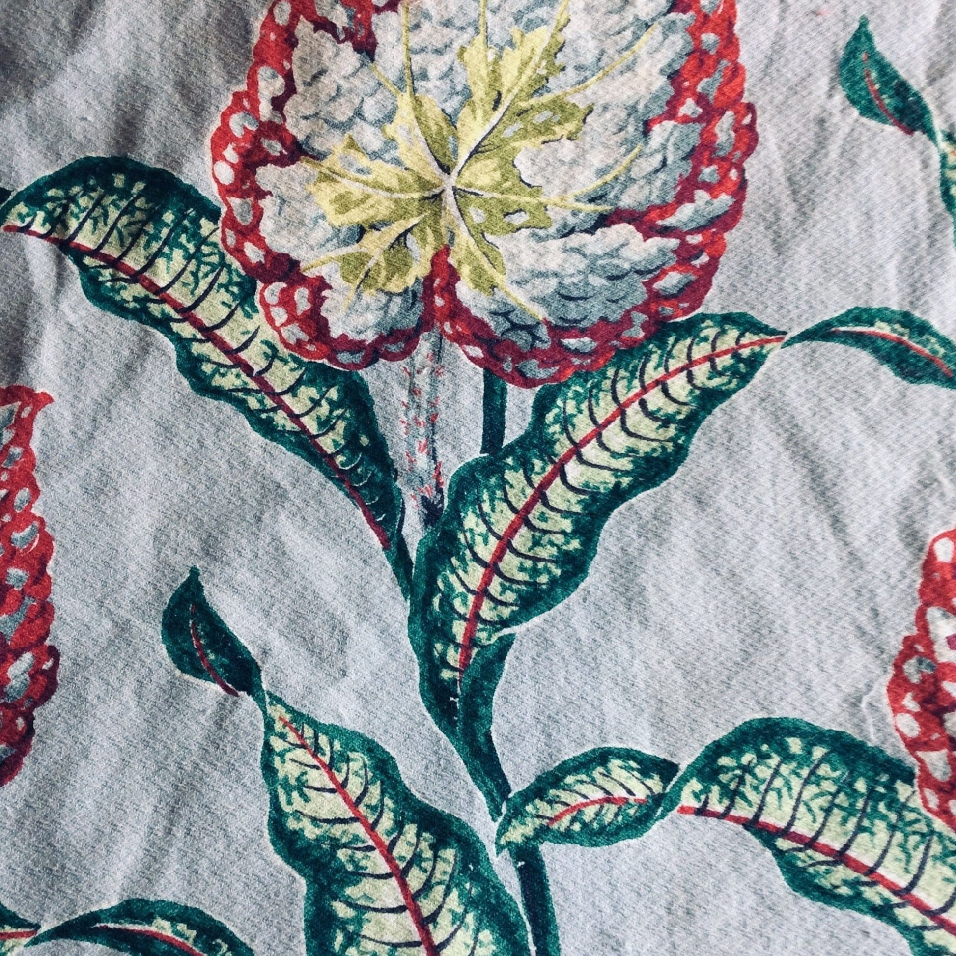 Barkcloth Curtain Cutter