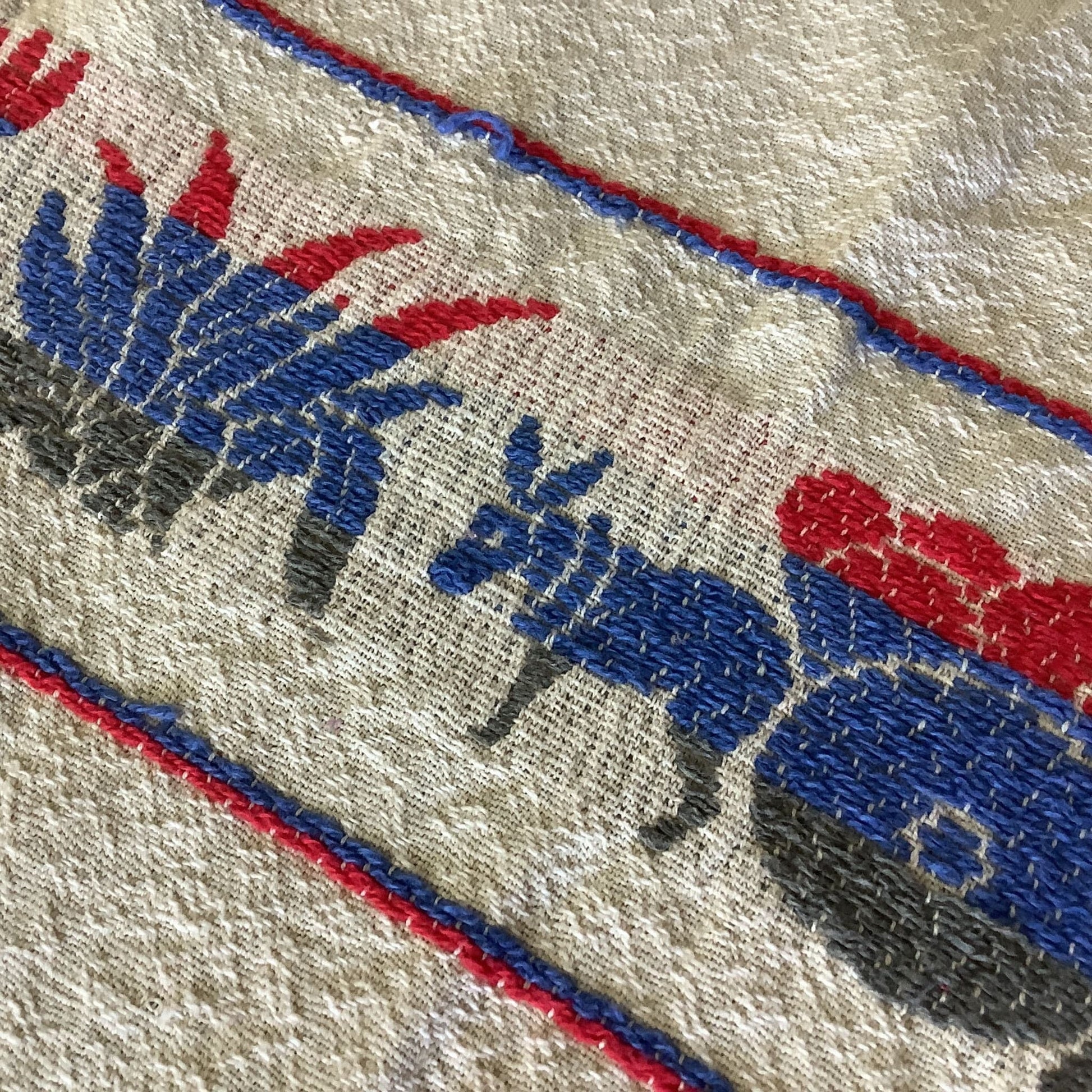 Donkey Design View of Bates Cabin Bedspread 