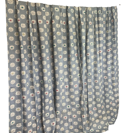 Bates Daisy Curtains