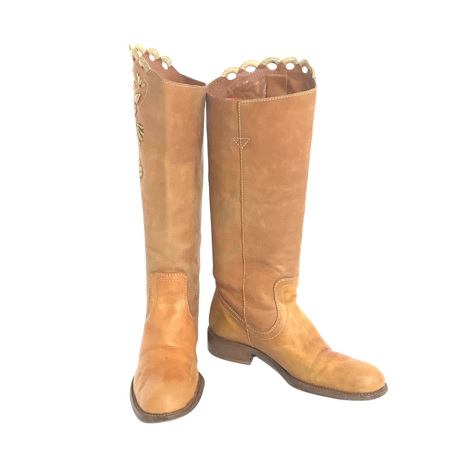 BCBG Embroidered Boots 7.5 / Tan / Y2K - Now