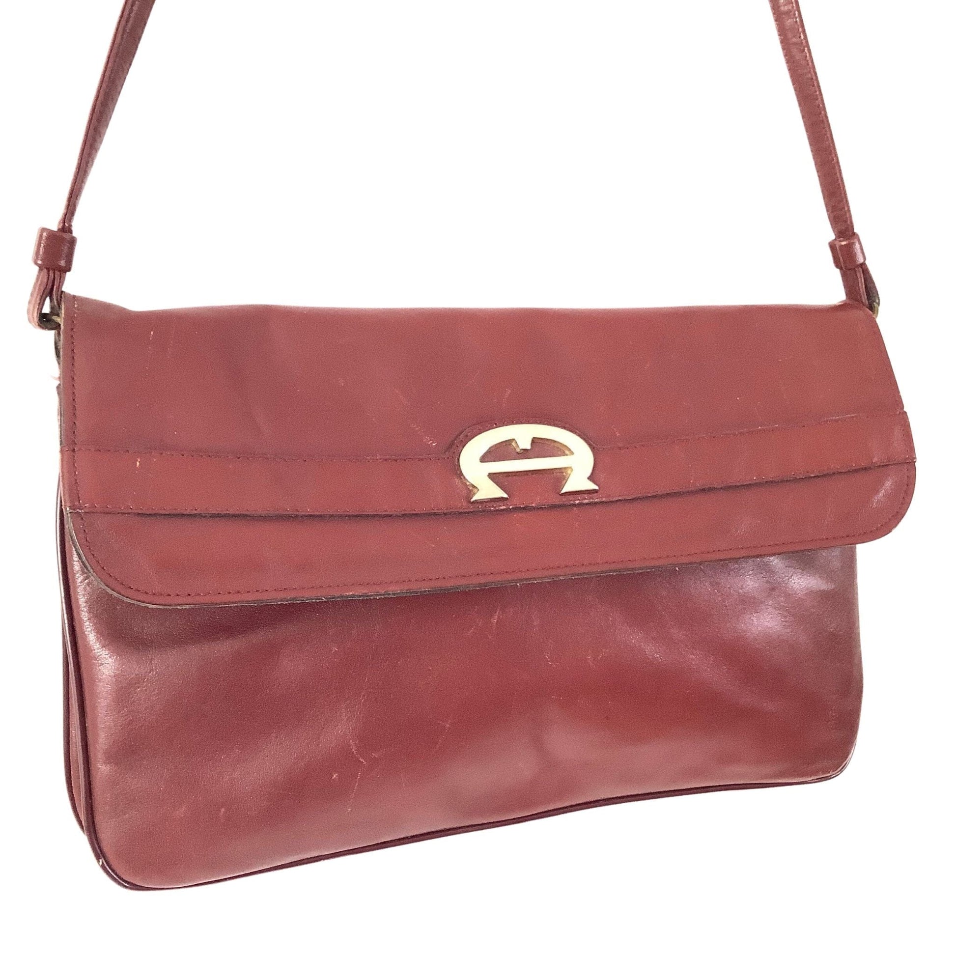 Burgundy Shoulder Bag Burgundy / Leather / Vintage 1980s