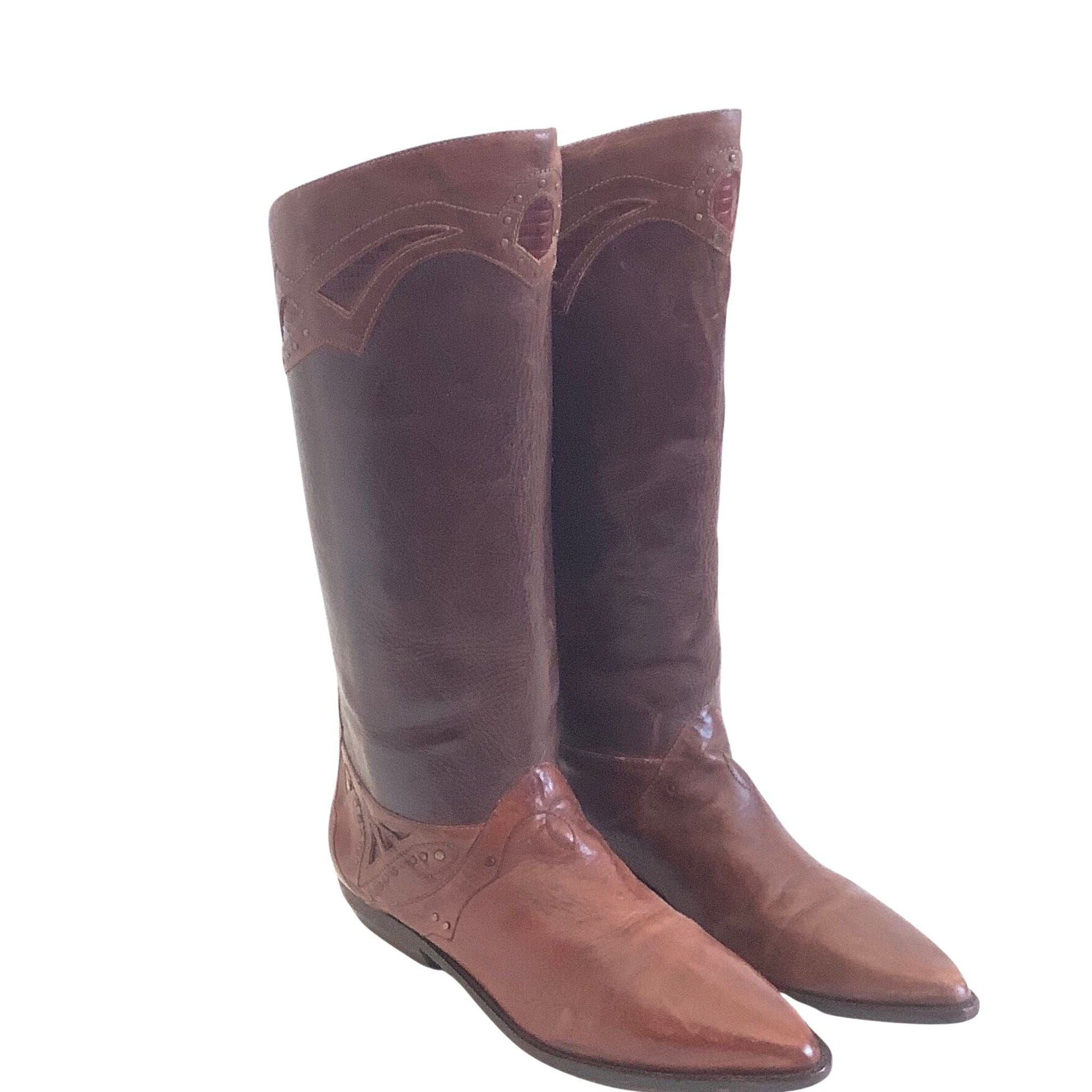 Circles Flat Western Boots