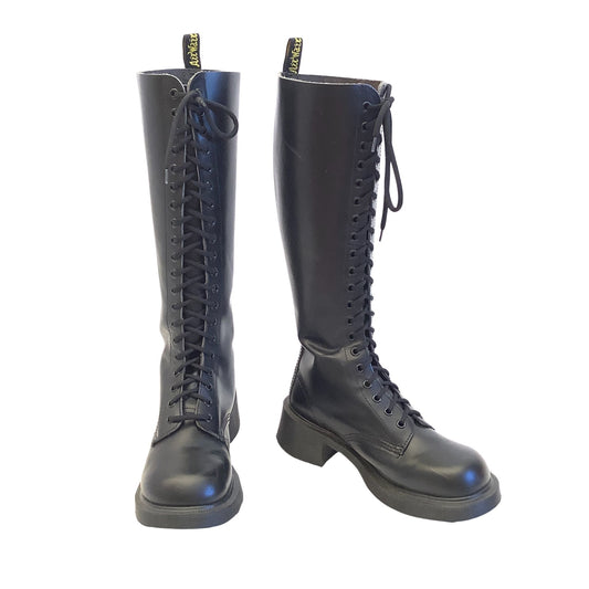 Doc Martens Lace up Boots