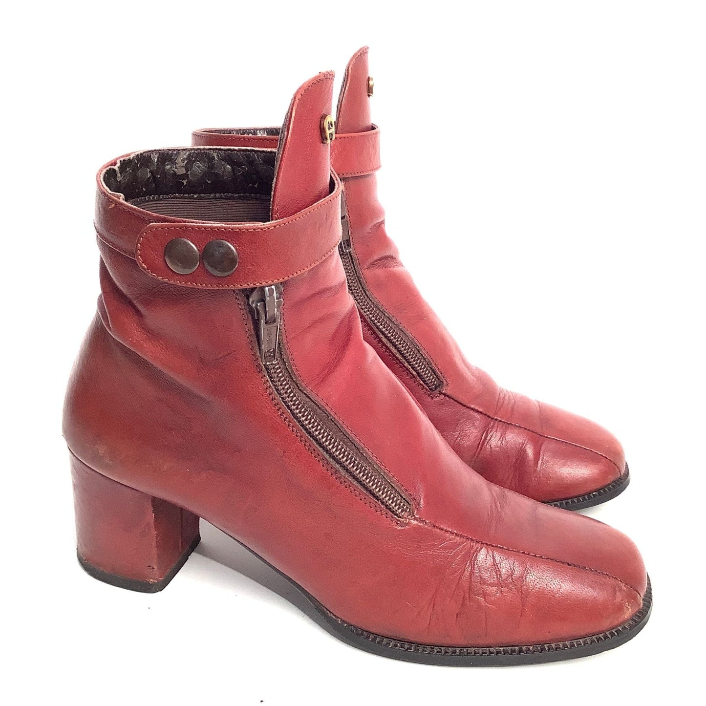 Etienne Aigner Booties