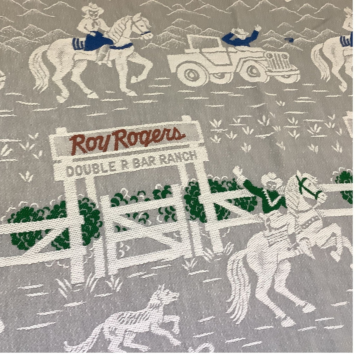 Grey R. Rogers Light Gray Collectible Bedspread - Twin Size Vintage