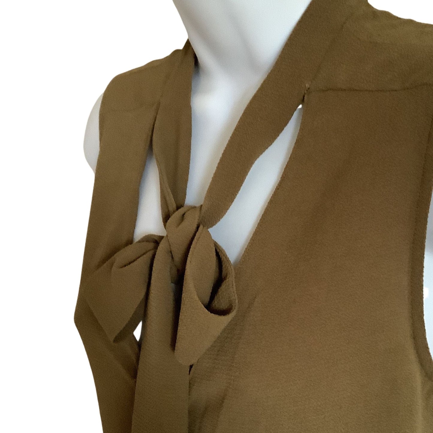 Sleeveless Y2K Blouse - Classic Career Fashion 
