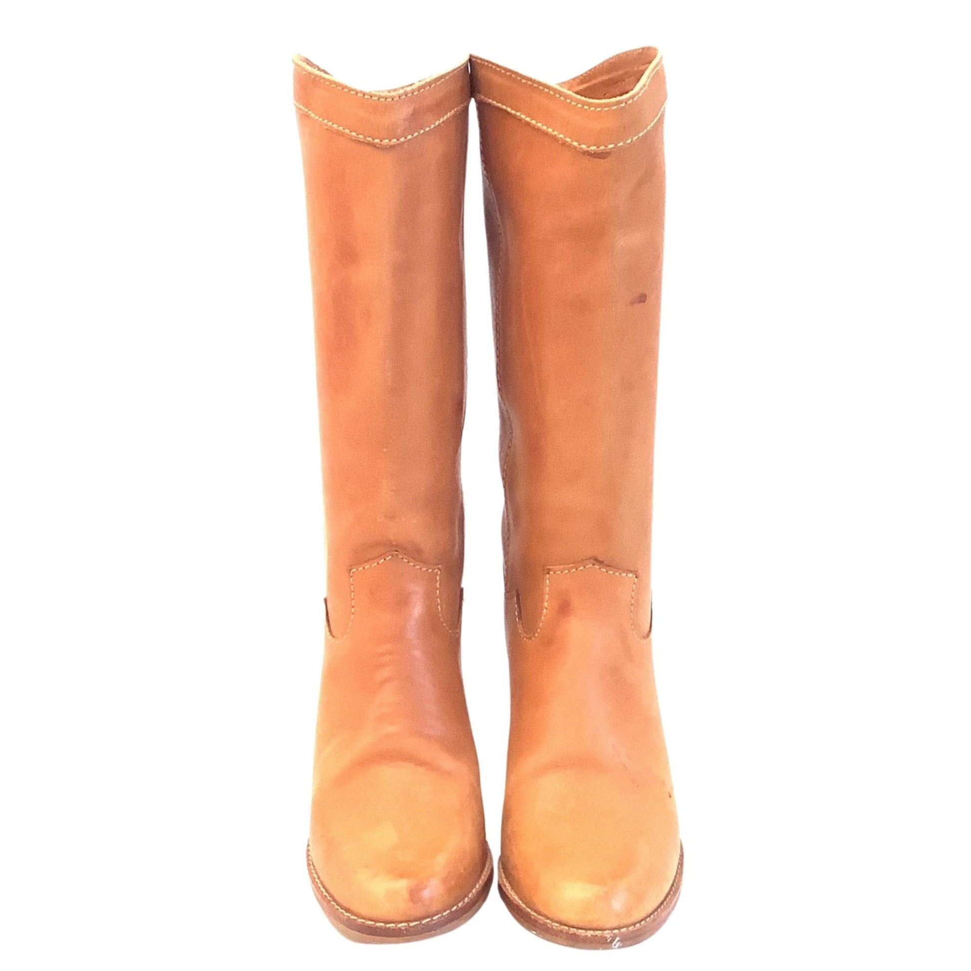 Minimalist Western Boots