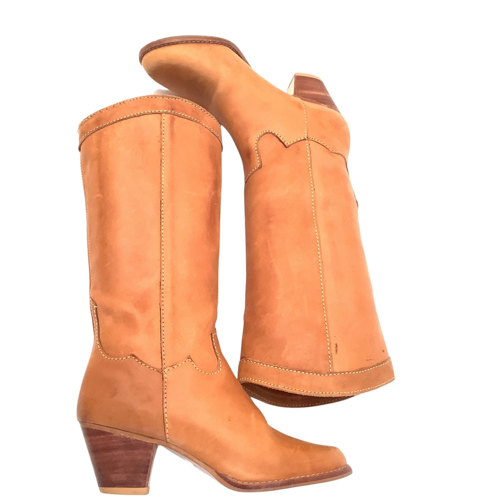 Minimalist Western Boots