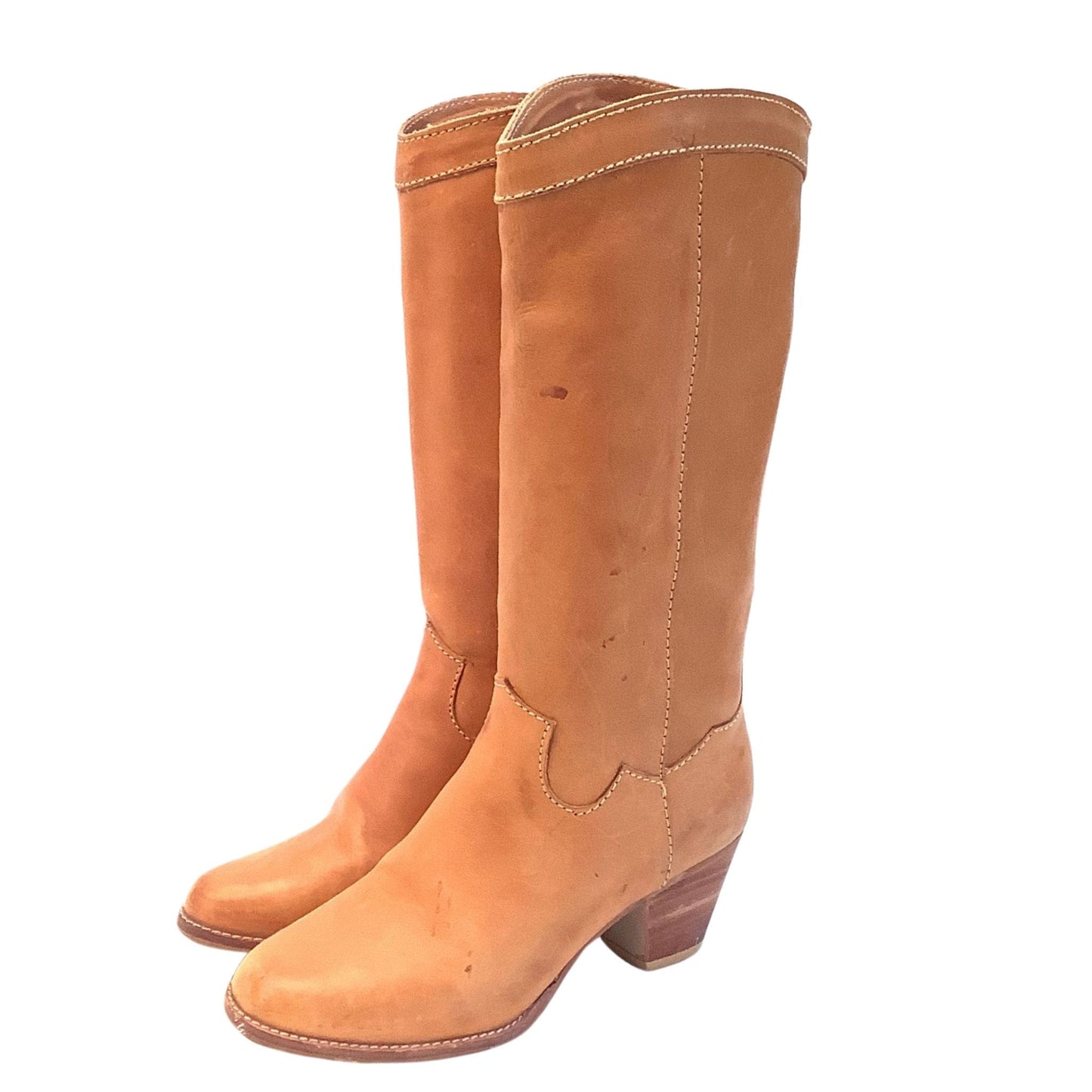 Minimalist Western Boots