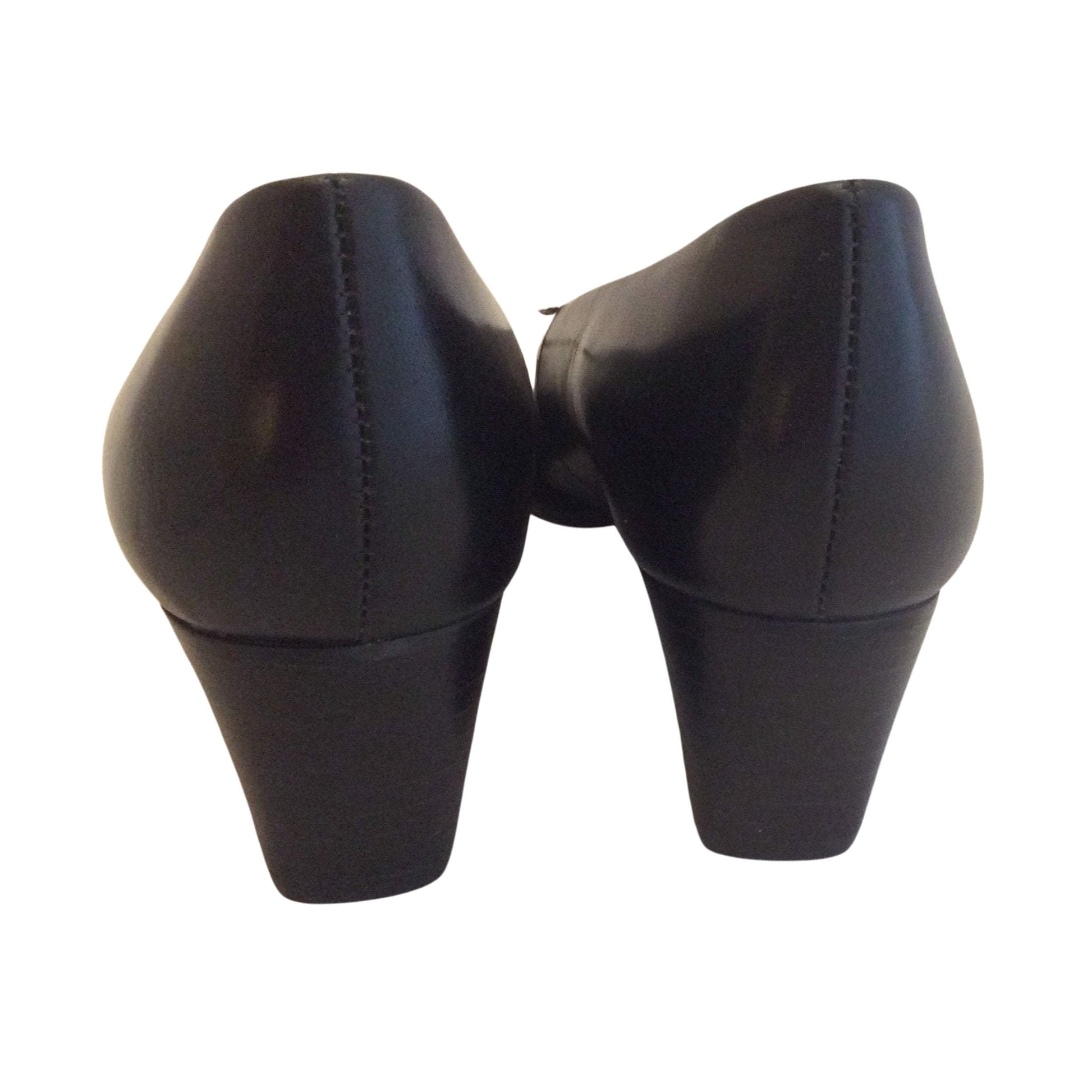 Pappagallo Leather Heels