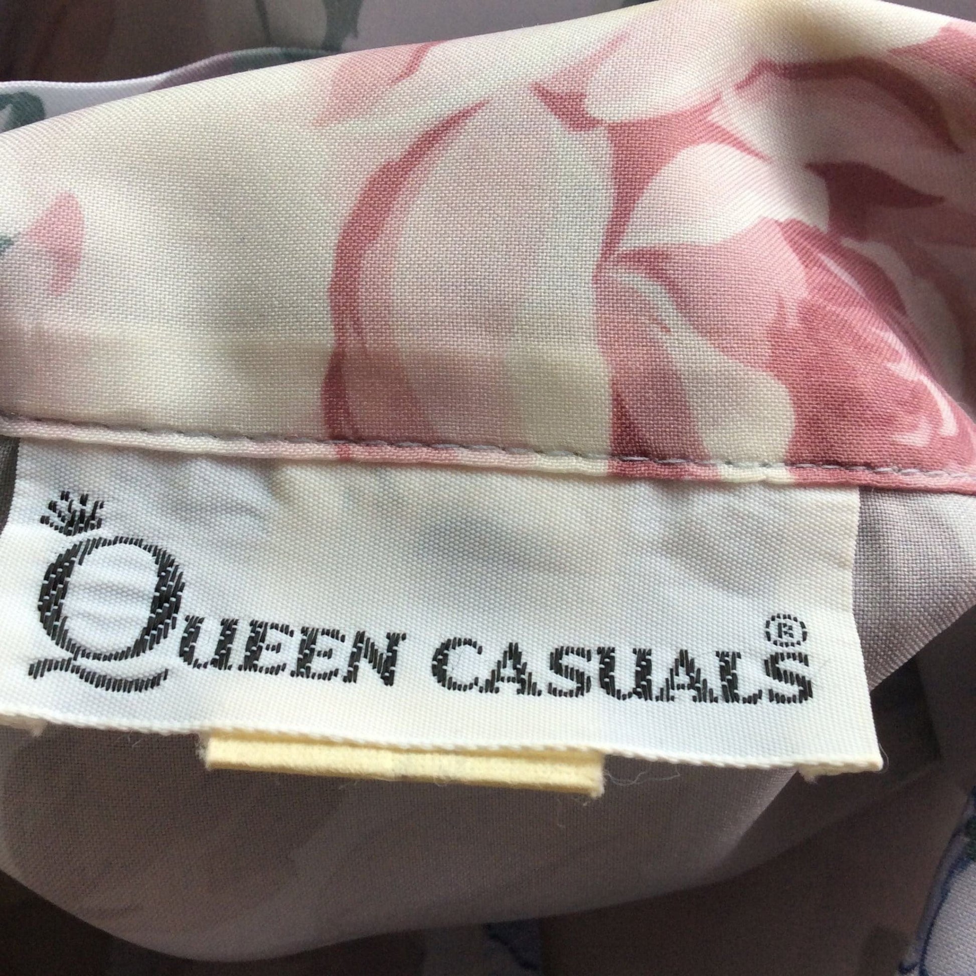 1980s Romantic Secretary Top - Queen Casuals Blouse