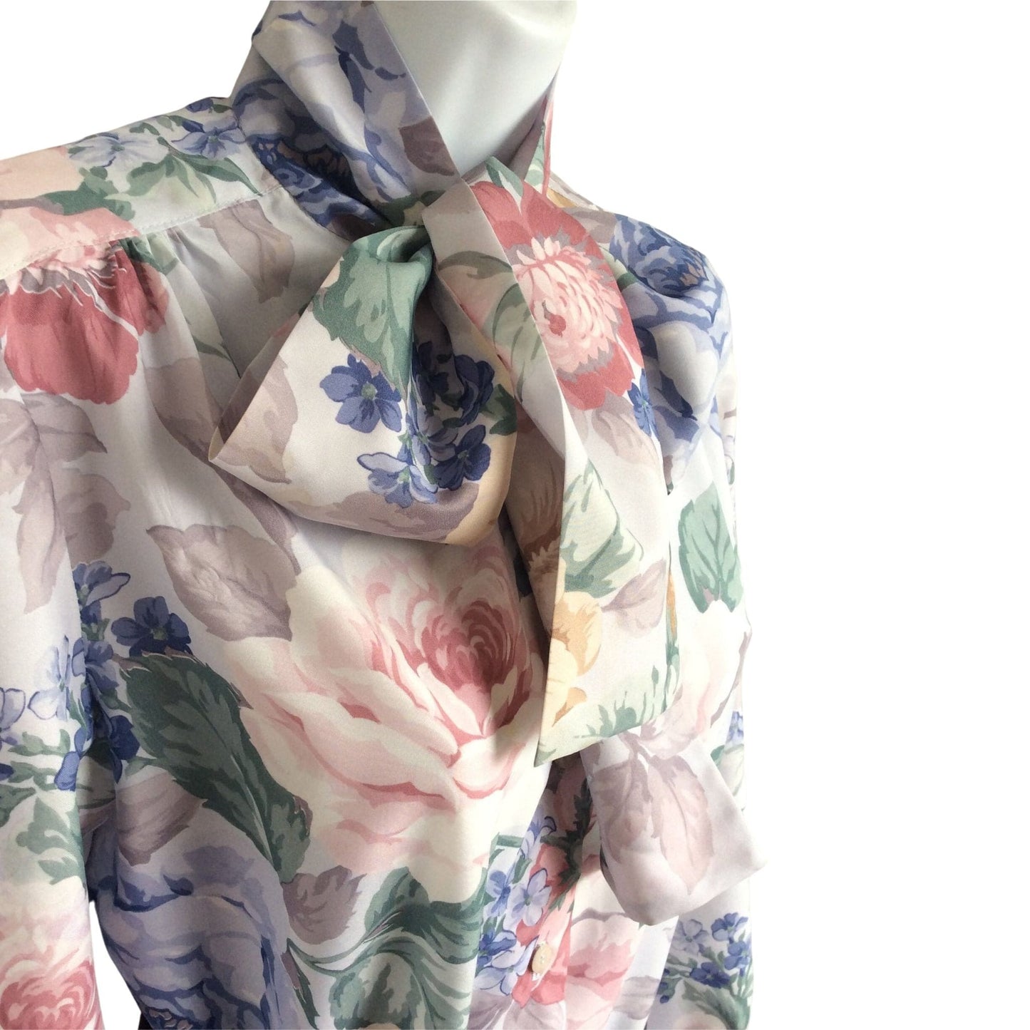 1980s Romantic Secretary Top - Queen Casuals Blouse
