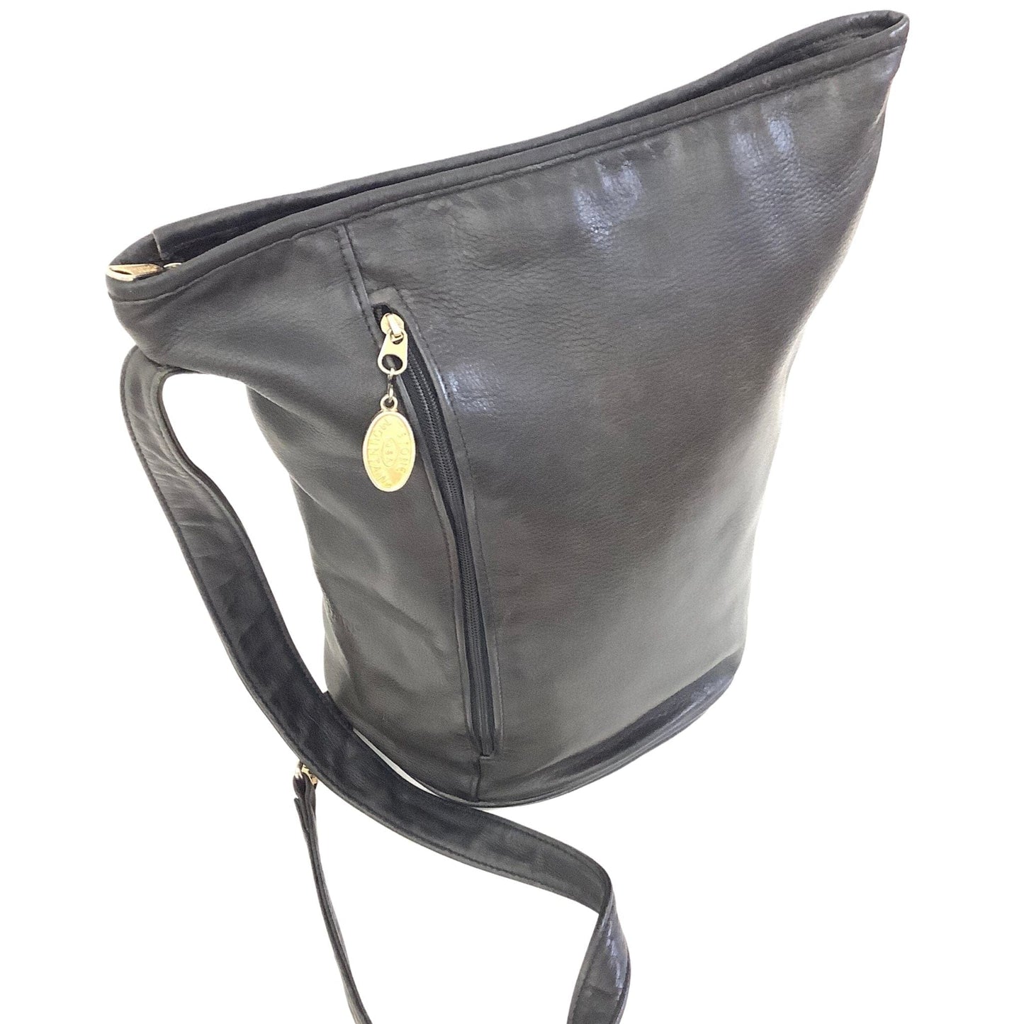 Stone Mountain Bucket Bag