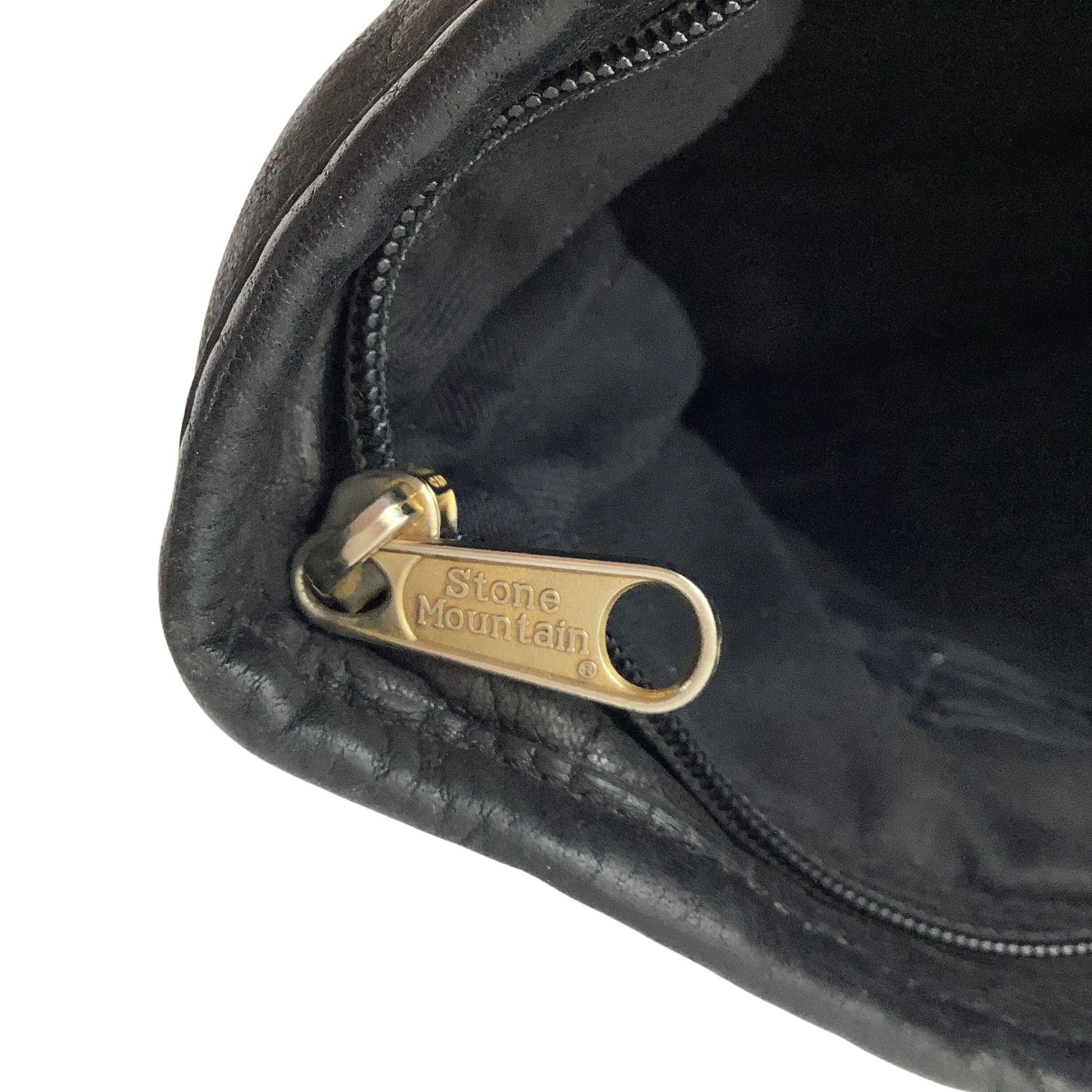 Stone Mountain Bucket Bag