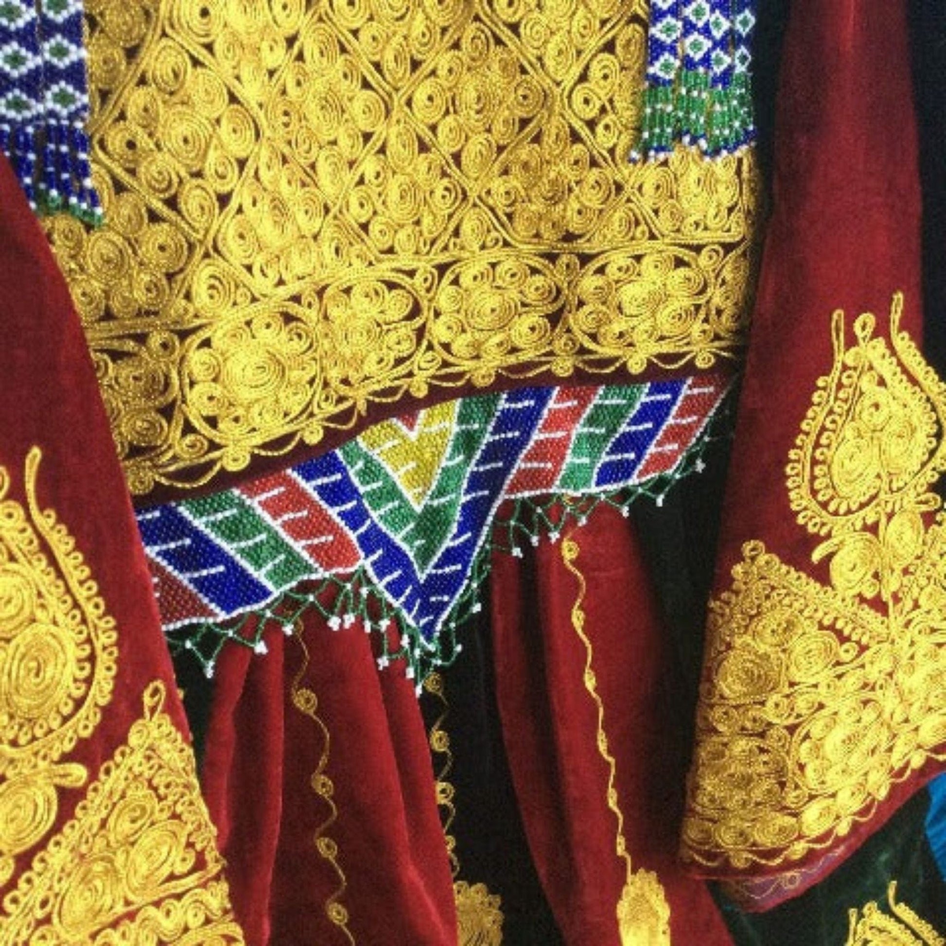Tribal Ethnic Kuchi Dress Medium / Multi / Vintage 1990s