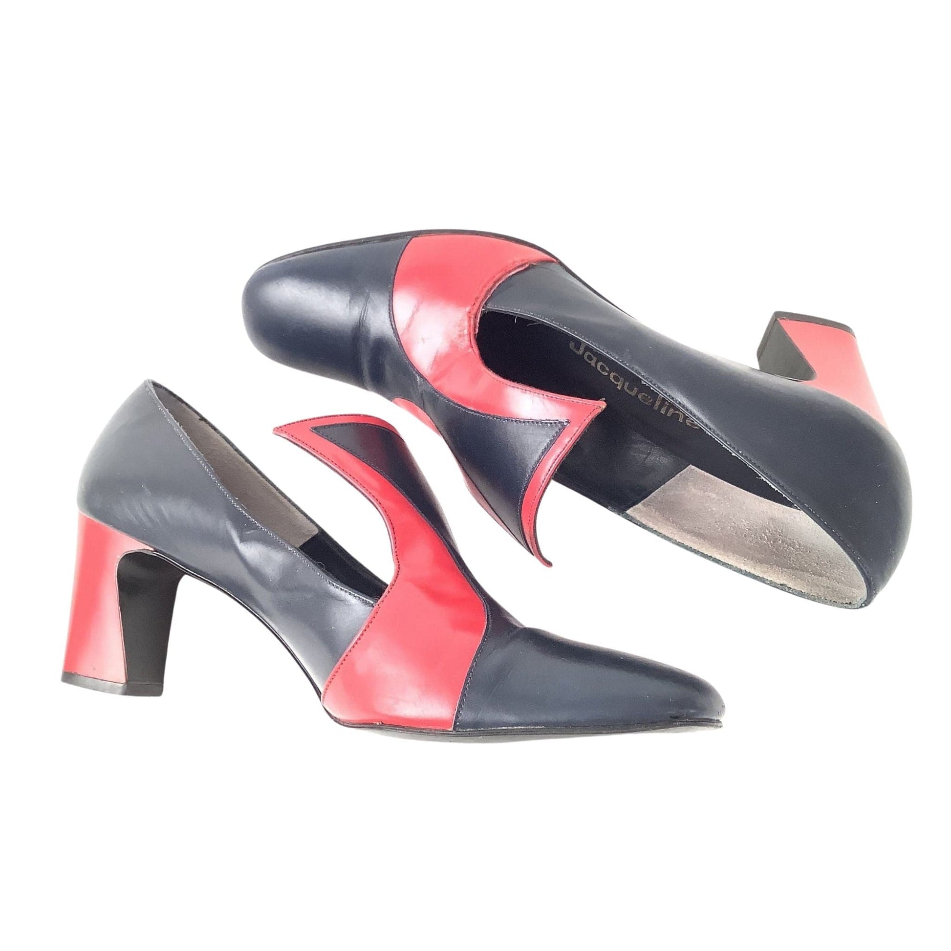 Twiggy Era Pump Shoes