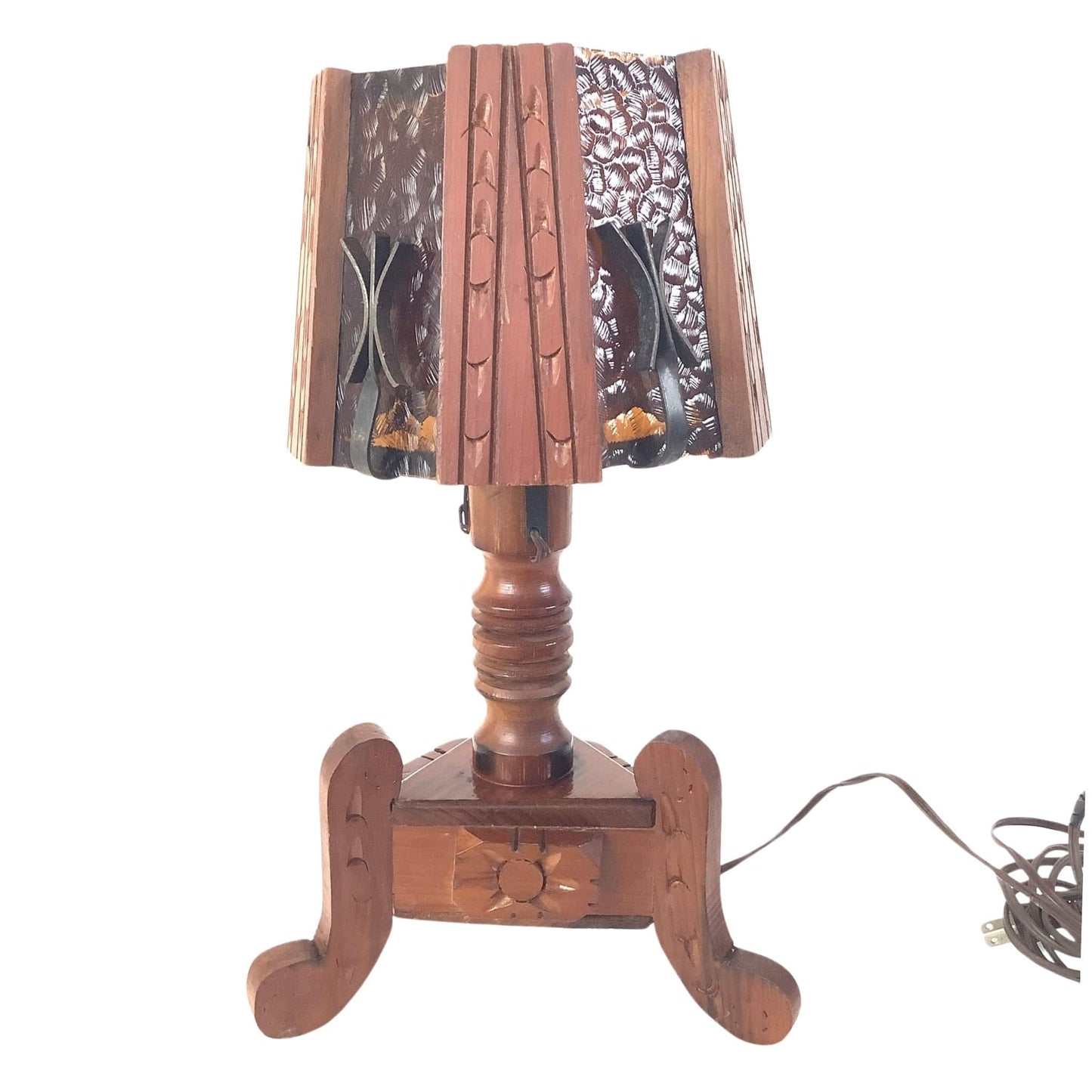 Vintage Arts & Crafts Lamp