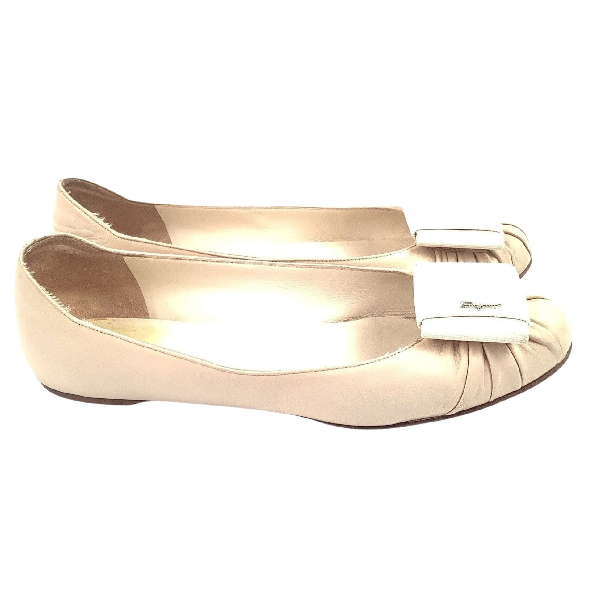 Vintage Ferragamo Flats