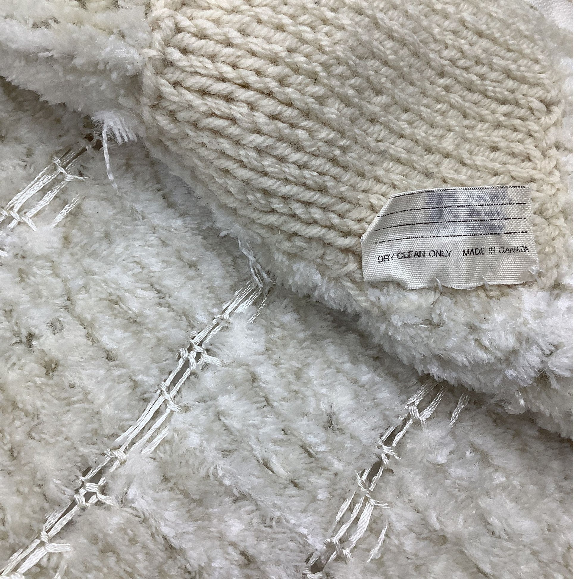 Vintage Hand-knit Cardigan Beige Norma Canada Care Label View