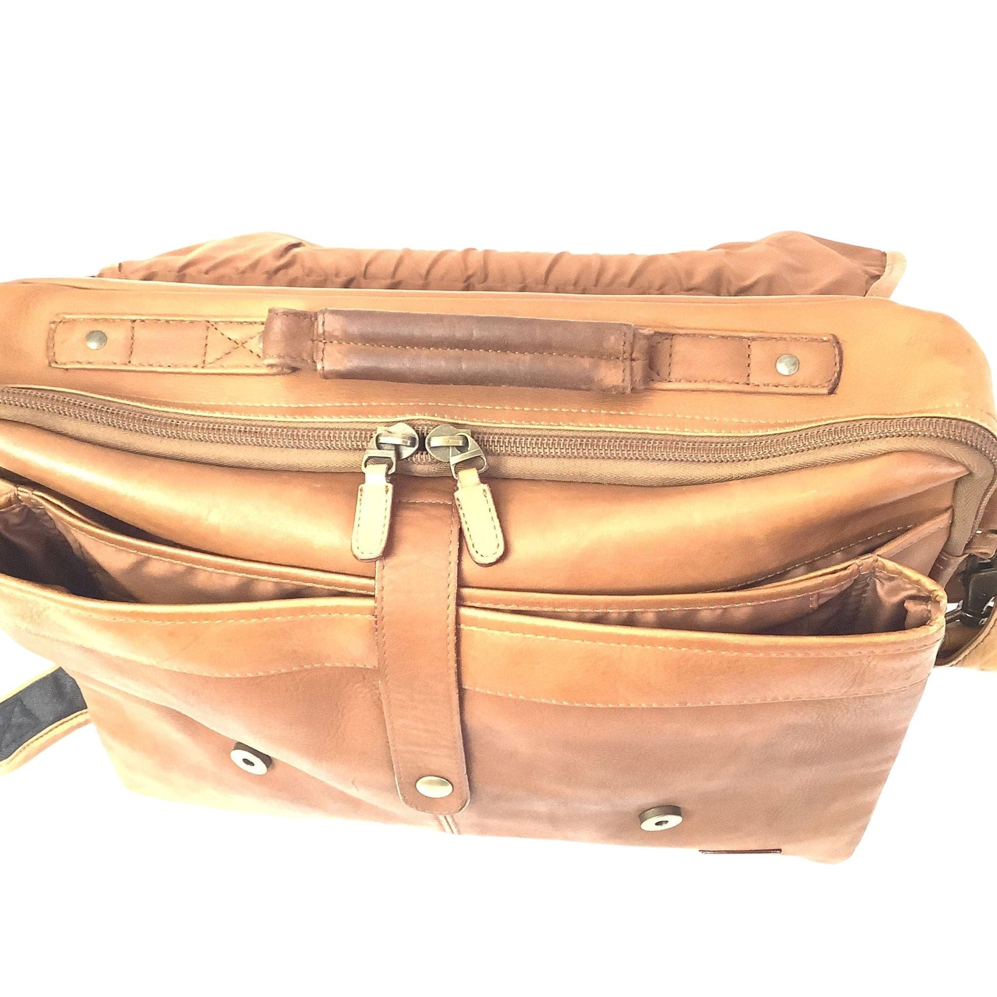 Vintage Leather Briefcase Tan / Leather / Classic