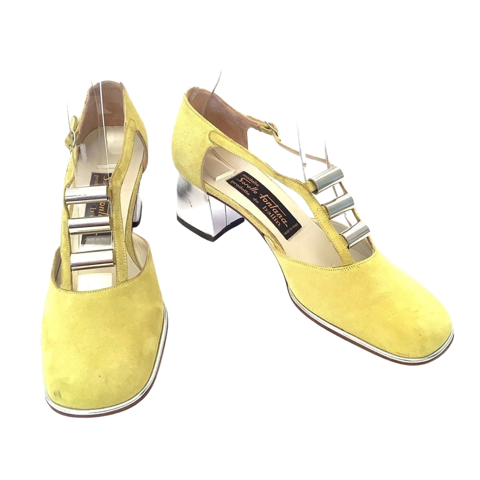 Vintage Yellow Heels 7 / Yellow / Vintage 1960s