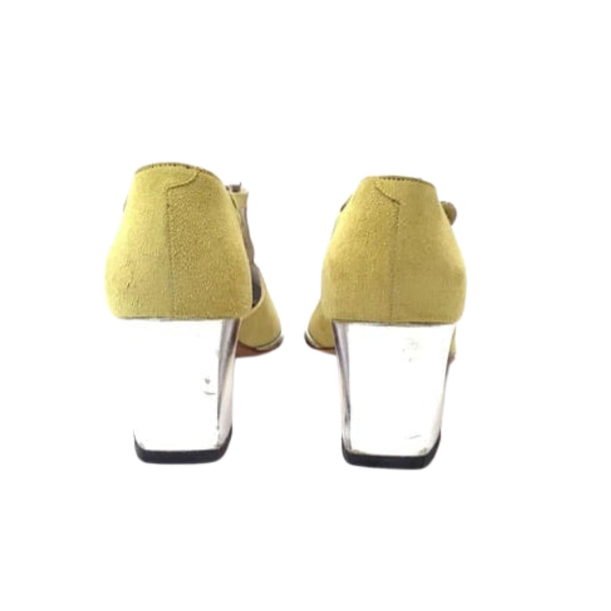 Vintage Yellow Heels 7 / Yellow / Vintage 1960s