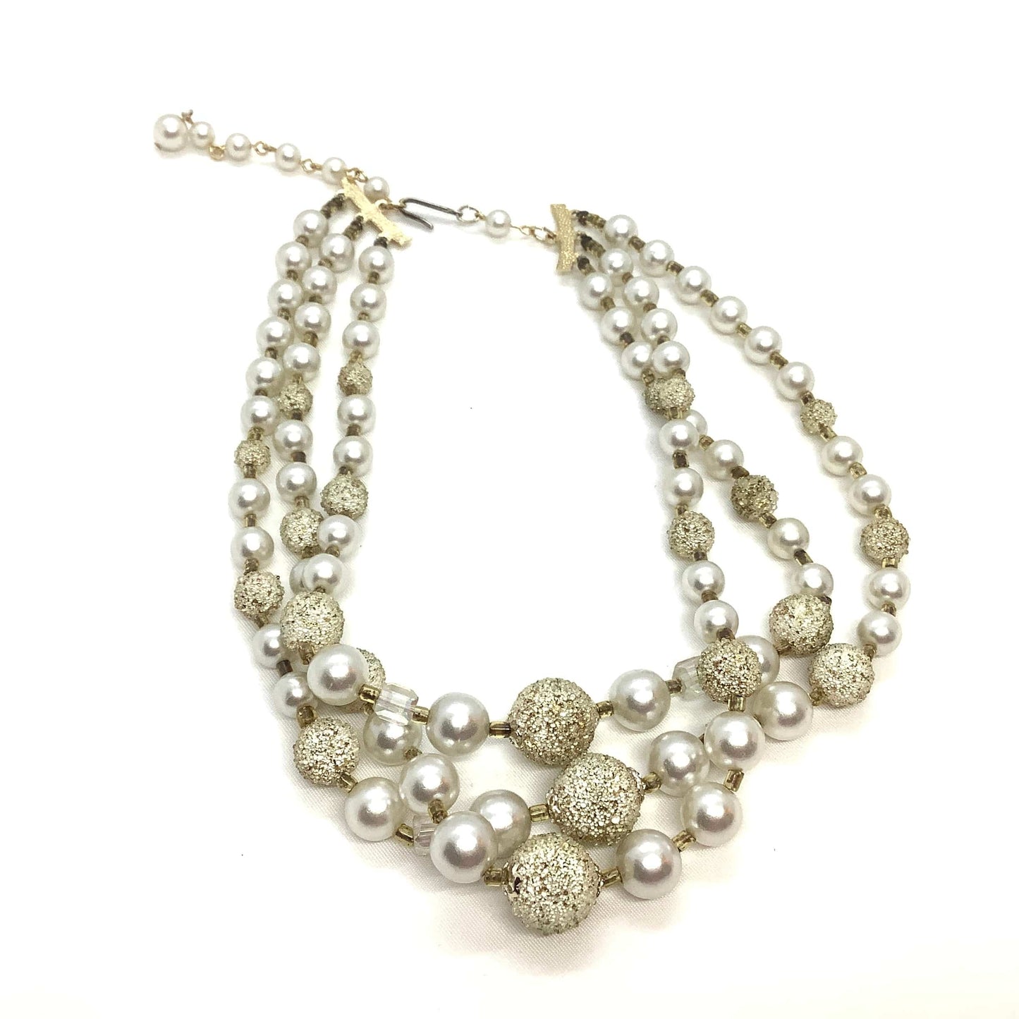 Old Frost Pearl Necklace