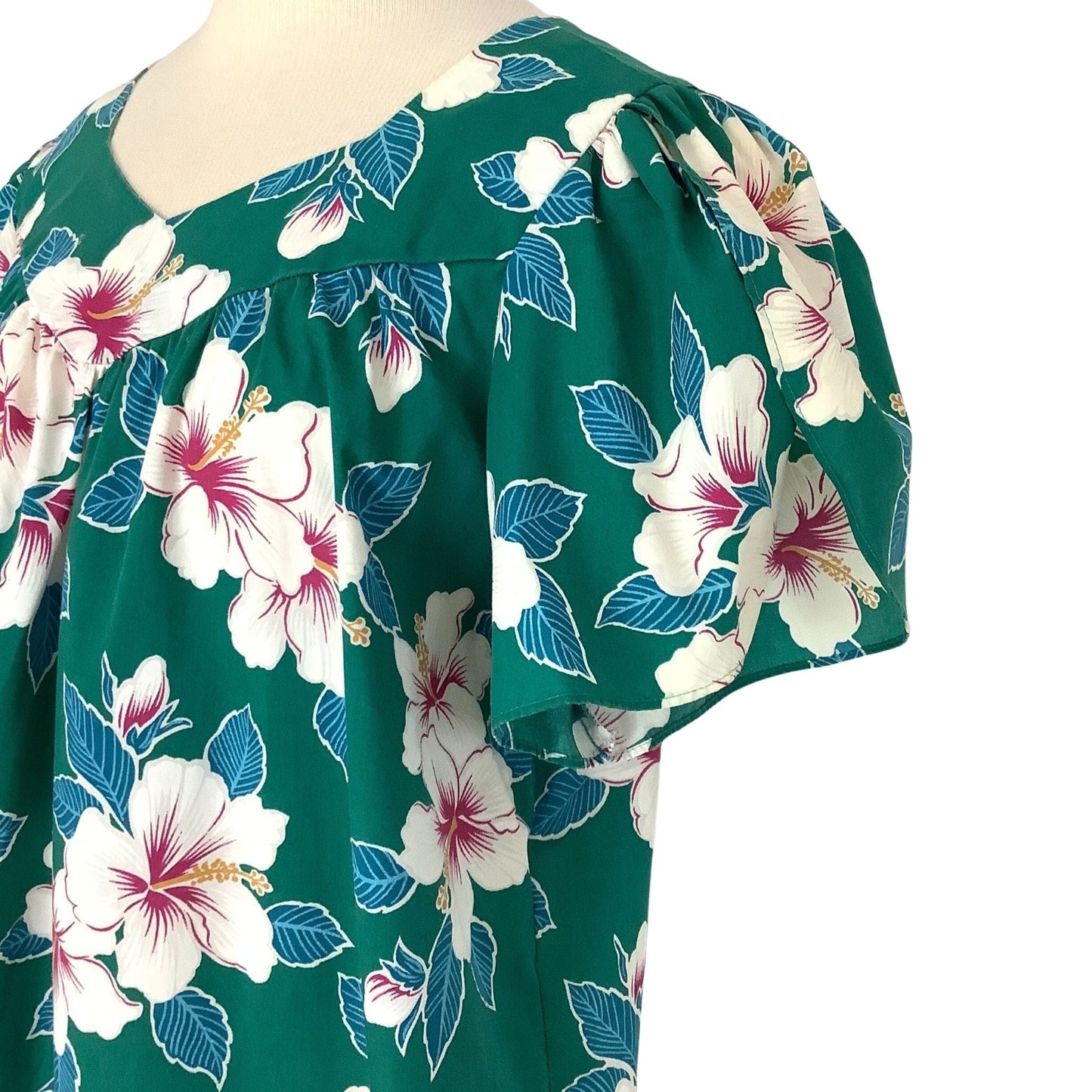 Vintage Hawaiian Muumuu